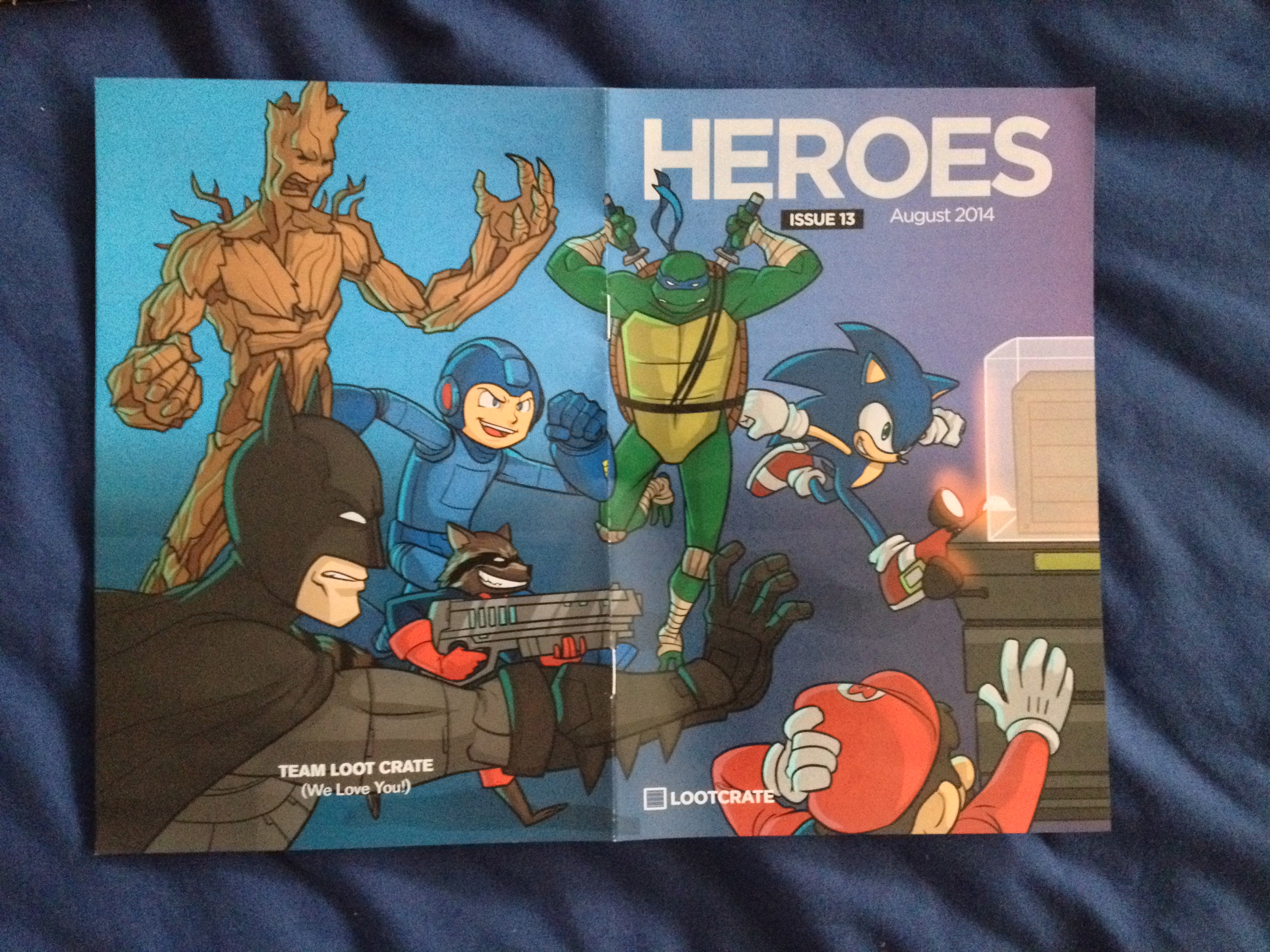 Loot Crate August  Magazine