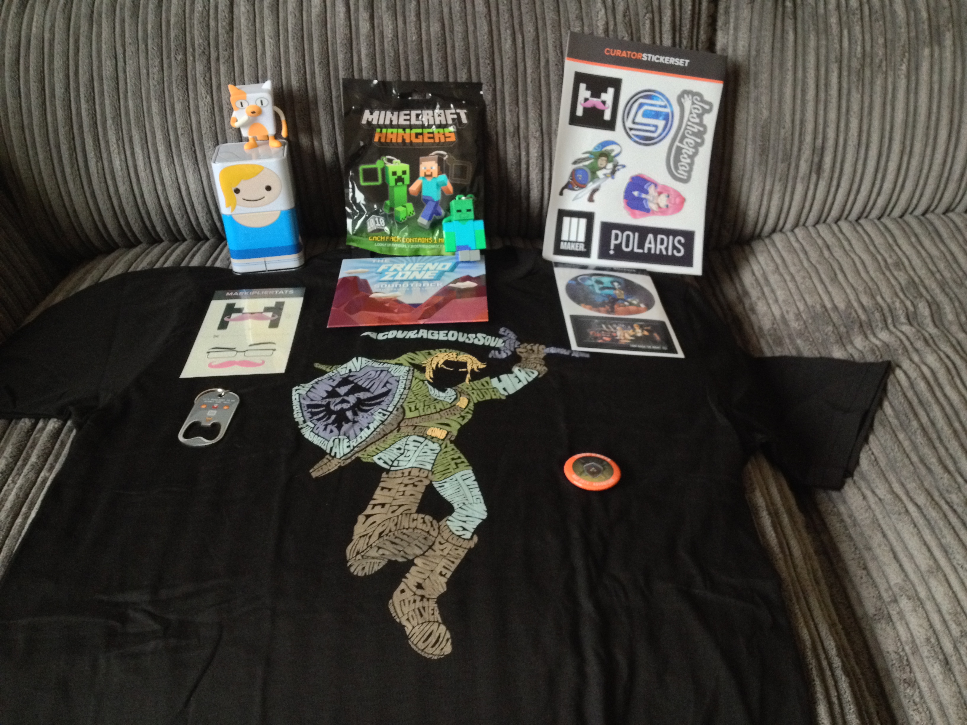 May Loot Crate unboxed6